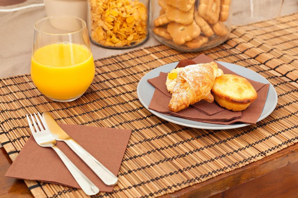 B&B Corte Dei Taralli Лечче Экстерьер фото