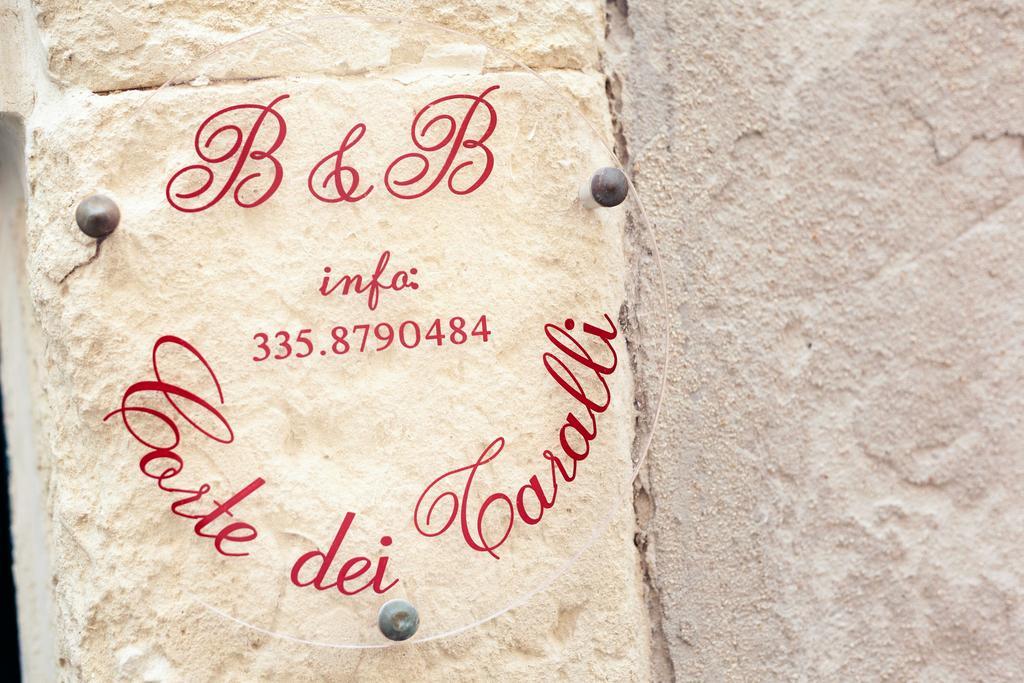 B&B Corte Dei Taralli Лечче Экстерьер фото